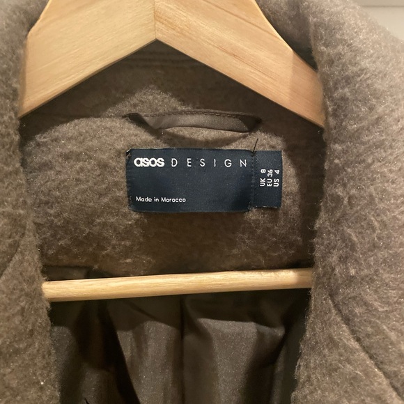 ASOS Design brown oversized long coat - Picture 3 of 4